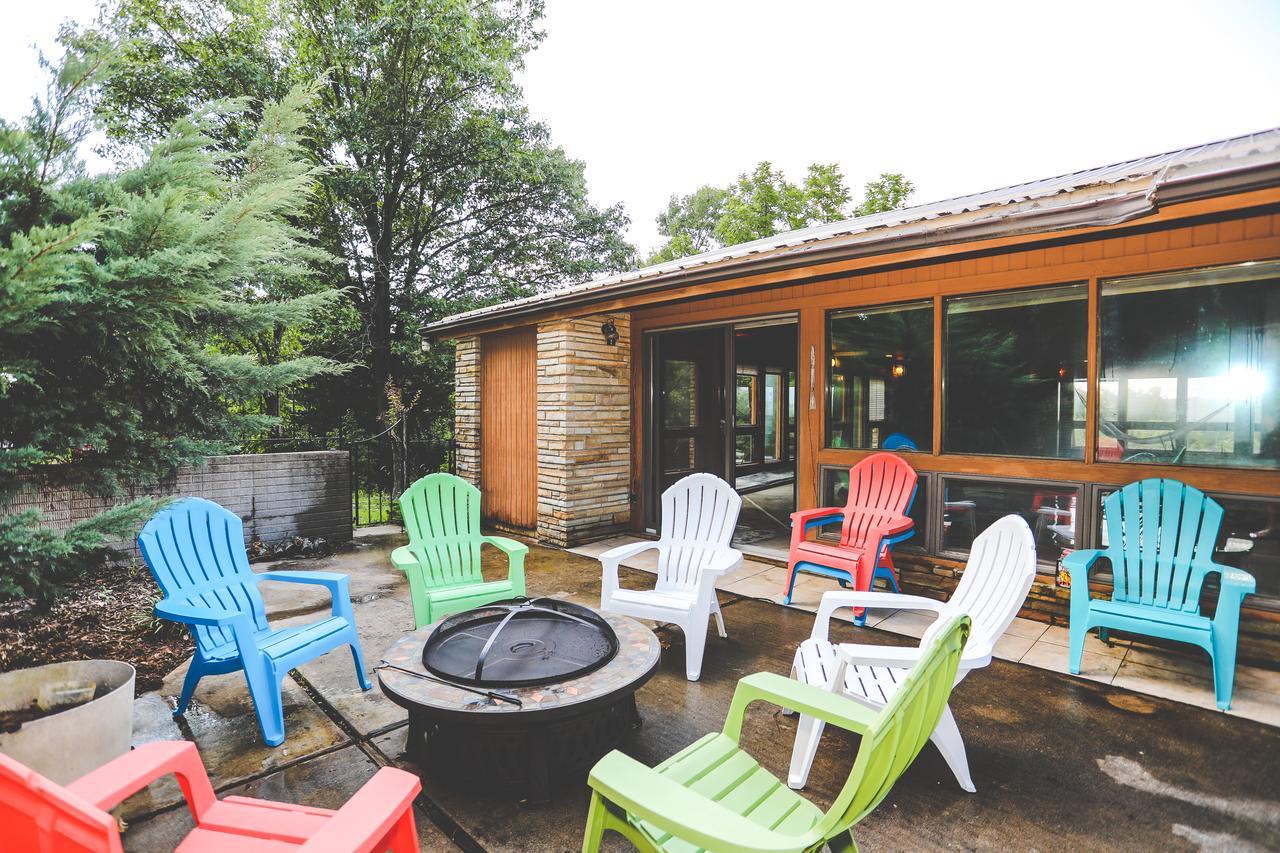 The Lodge At Beaver Lake Bed And Breakfast Rogers Dış mekan fotoğraf
